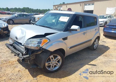 2011 Kia Soul +/!/Sport from USA, damaged, VIN KNDJT2A2XB7706765